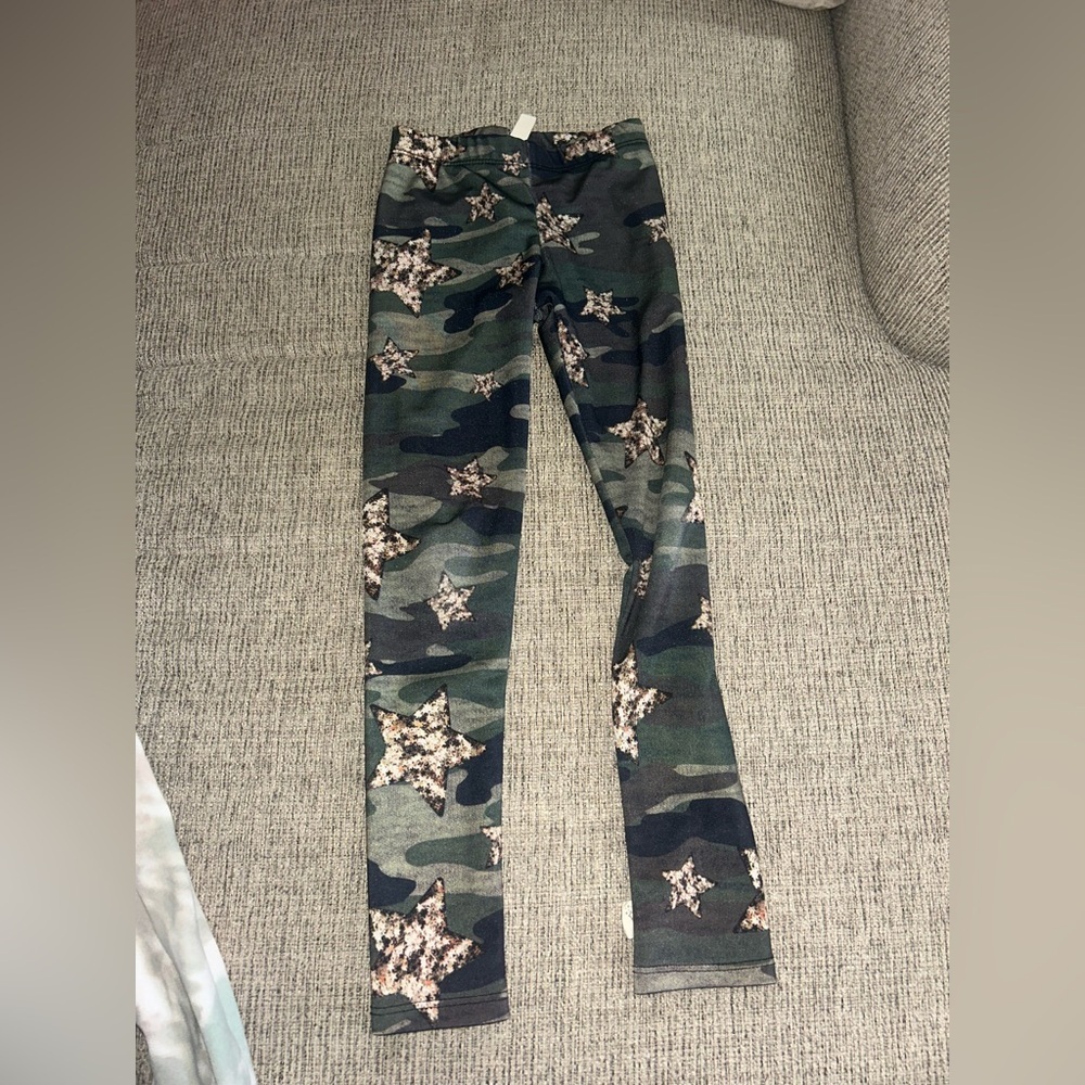 Lot of 5 pairs of pants for girls size 5 - Picture 6 of 11